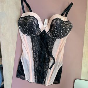 NWT Victoria’s Secret Corset